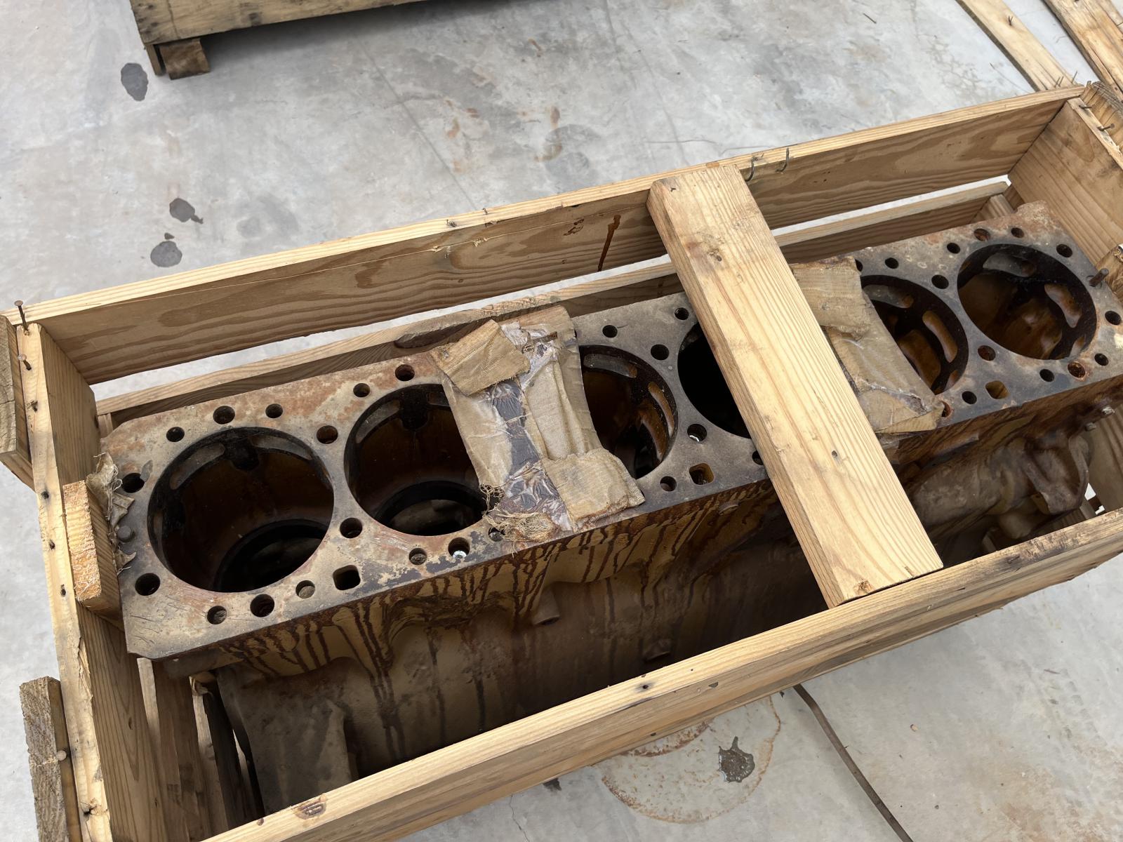 ./imagenes/INVOICE/2019/18216/MONOBLOCK CATERPILLAR (6).JPG